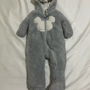 Disney Mickey Mouse Gray Sherpa Kids Footie Baby Boys Size 6/9 Months
